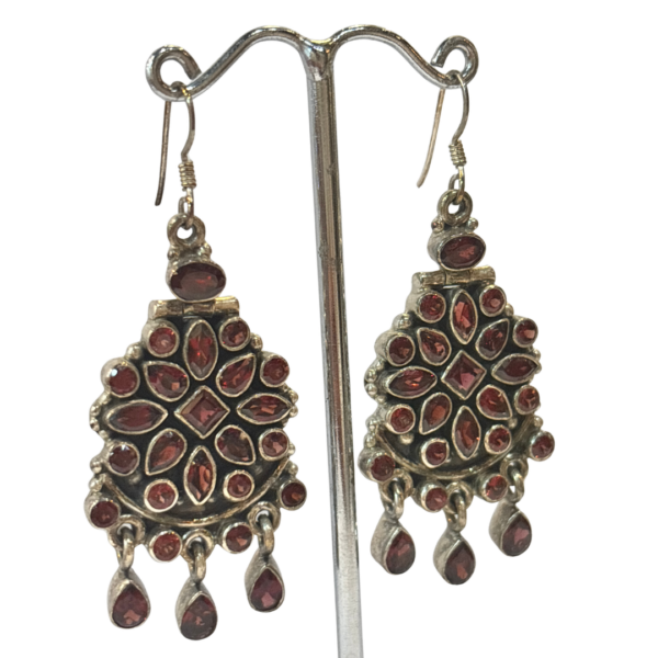 Boucles d’Oreilles Grenat